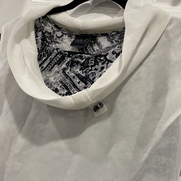 Women’s Blouse - Picture 3 of 7